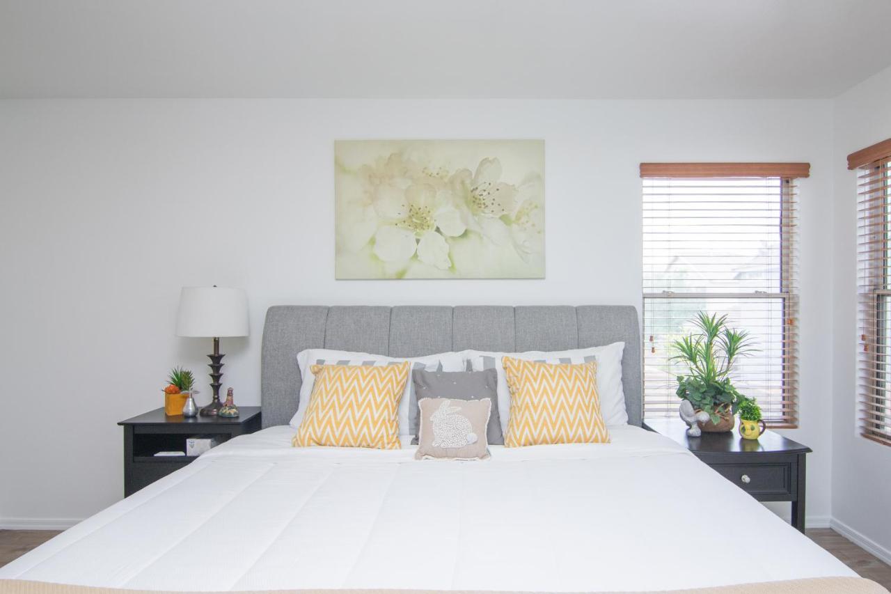 Stylish Home Phoenix - Low Rates Now! Экстерьер фото