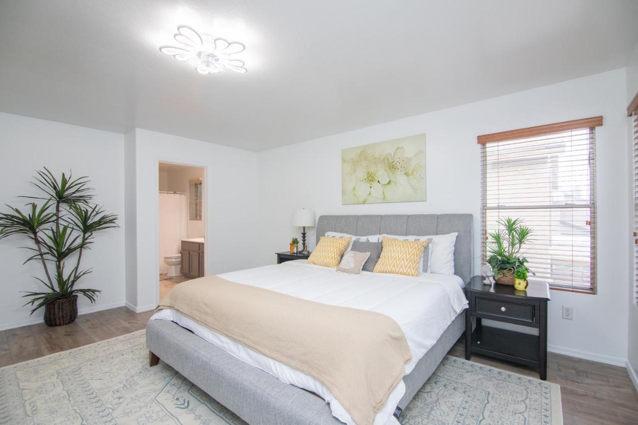 Stylish Home Phoenix - Low Rates Now! Экстерьер фото
